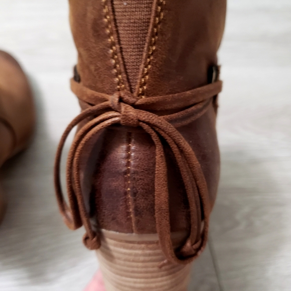FINAL $ DROP Brown ankle boots chunky heel booties size 9 western country boho - Picture 4 of 10